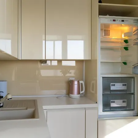 Wola 14th Floor - Parking & Balcony - By Rentujemy