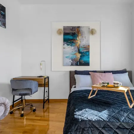 Wola 14th Floor - Parking & Balcony - By Rentujemy