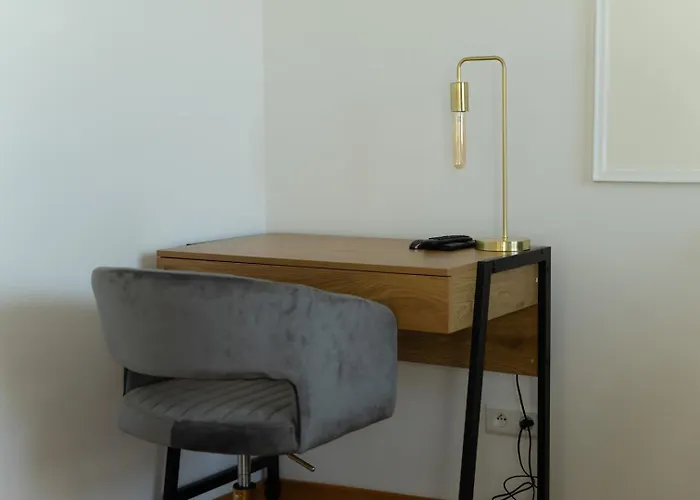 Wola 14th Floor - Parking & Balcony - By Rentujemy Апартаменты