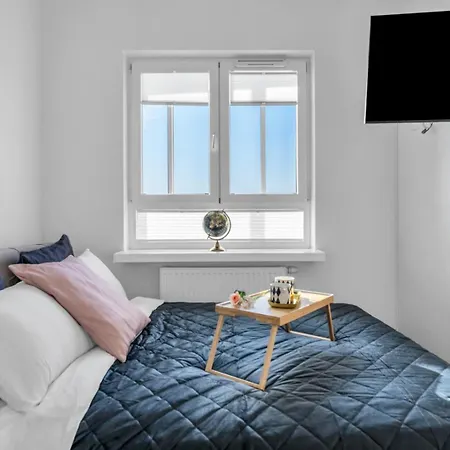 Wola 14th Floor - Parking & Balcony - By Rentujemy * ורשה