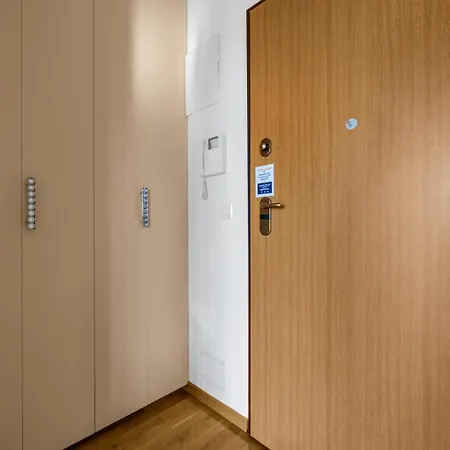 Wola 14th Floor - Parking & Balcony - By Rentujemy